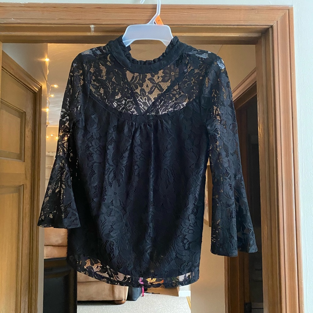 Lace top